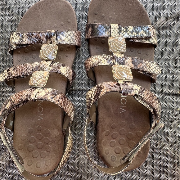 Vionic Amber Sandal Orthaheel Supportive Technology in Crocodile Skin LK NEW 8.5 - Picture 4 of 15